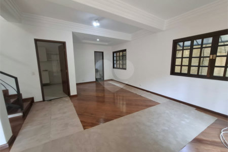 Casa para alugar com 4 quartos, sendo 2 suítes, no condomínio Palm Garden, São Paulo - SP