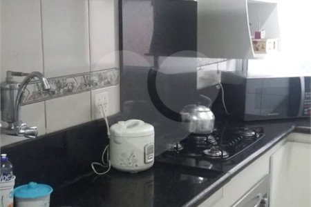Apartamento à venda com 3 quartos em Cidade dos Bandeirantes, São Paulo, SP