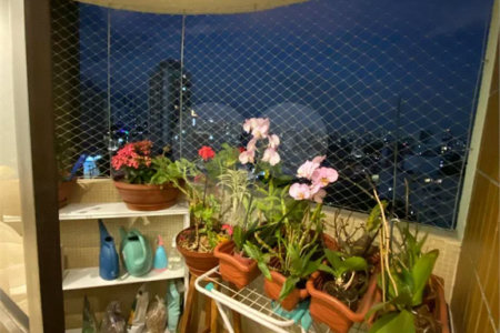 Apartamento à venda com 3 quartos, sendo 1 suíte,  em Santana, São Paulo, SP