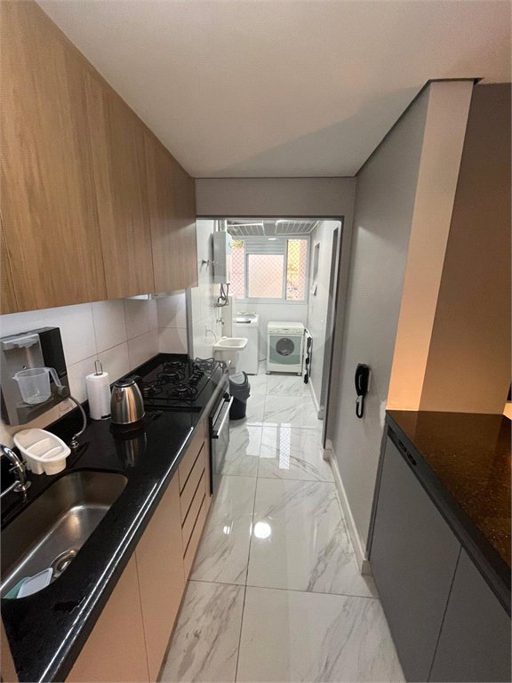 Apartamento à venda com 3 quartos, sendo 1 suíte, em Alto da Boa Vista, São Paulo, SP