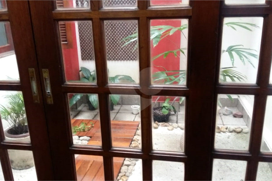 Sobrado à venda com 4 suítes em Tremembé, São Paulo, SP