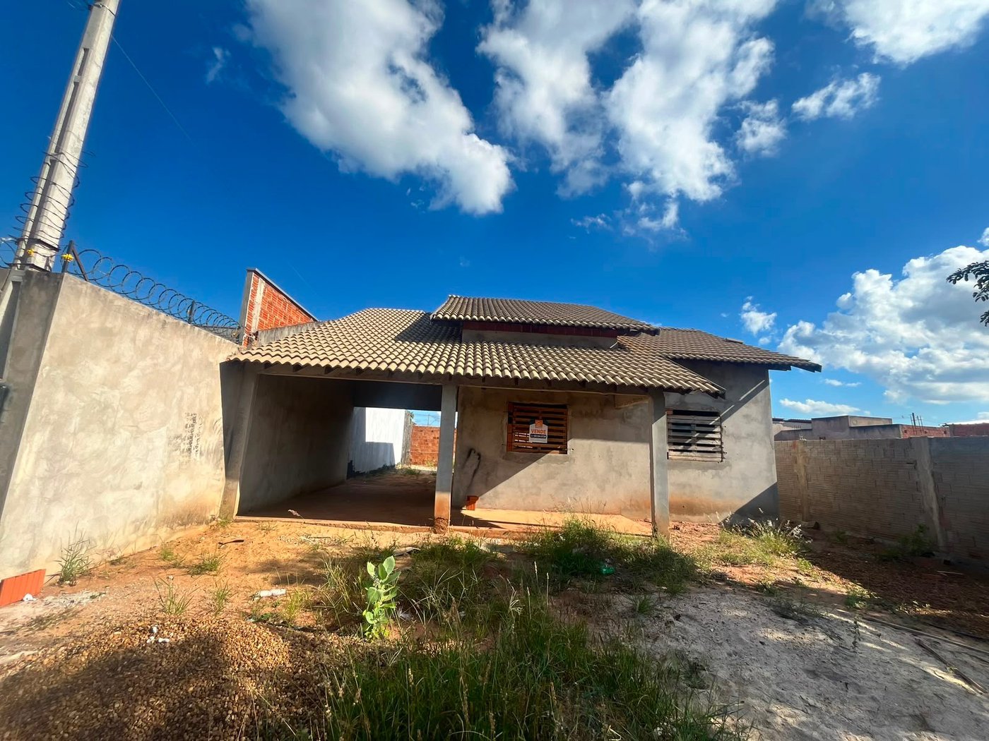 Casa à venda com 2 quartos em Real Park, Três Lagoas, MS