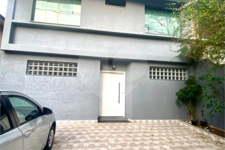 Casa à venda com 5 quartos, sendo 2 suítes, em Indianópolis, São Paulo, SP