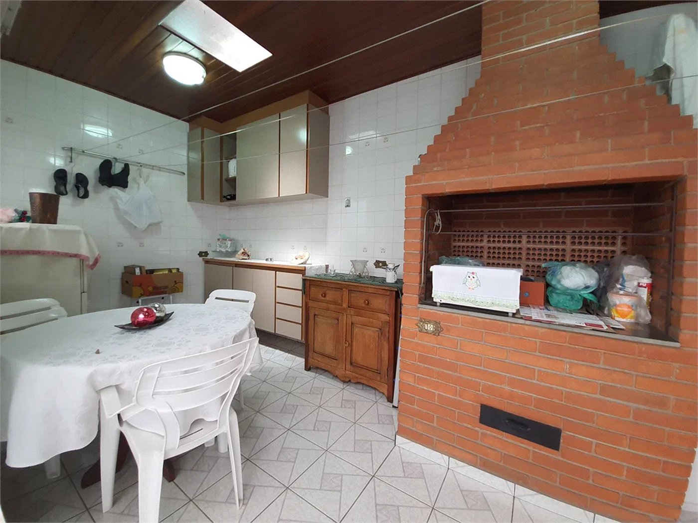 Sobrado à venda com 3 quartos, sendo 1 suíte,  em Jardim Rizzo, São Paulo, SP