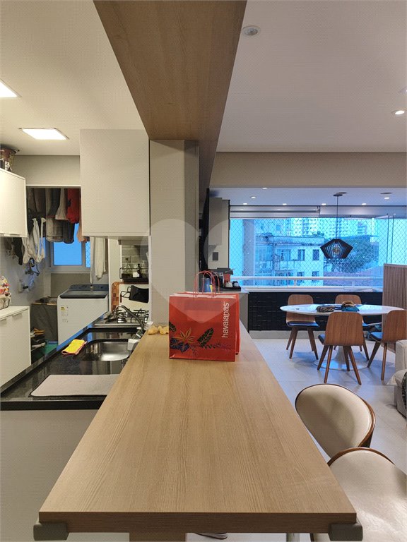 Apartamento à venda com 2 quartos, sendo 1 suíte,  em Santana, São Paulo, SP