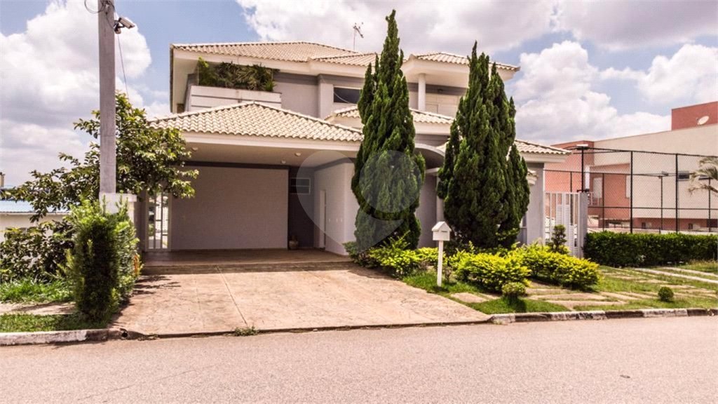 Casa à venda com 4 quartos, sendo 1 suíte,  no condomínio Ibiti do Paço, Sorocaba - SP