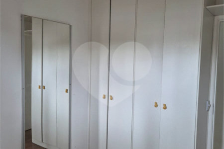 Apartamento à venda com 3 quartos em Lapa de Baixo, São Paulo, SP