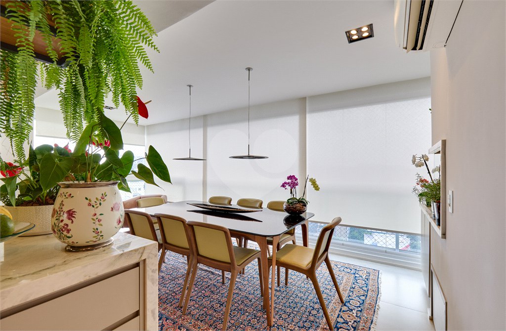 Apartamento à venda com 3 suítes em Brooklin, São Paulo, SP