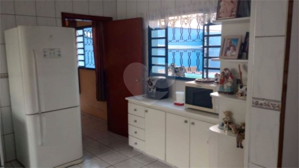Casa à venda com 4 quartos, sendo 1 suíte, em Nova Vinhedo, Vinhedo, SP