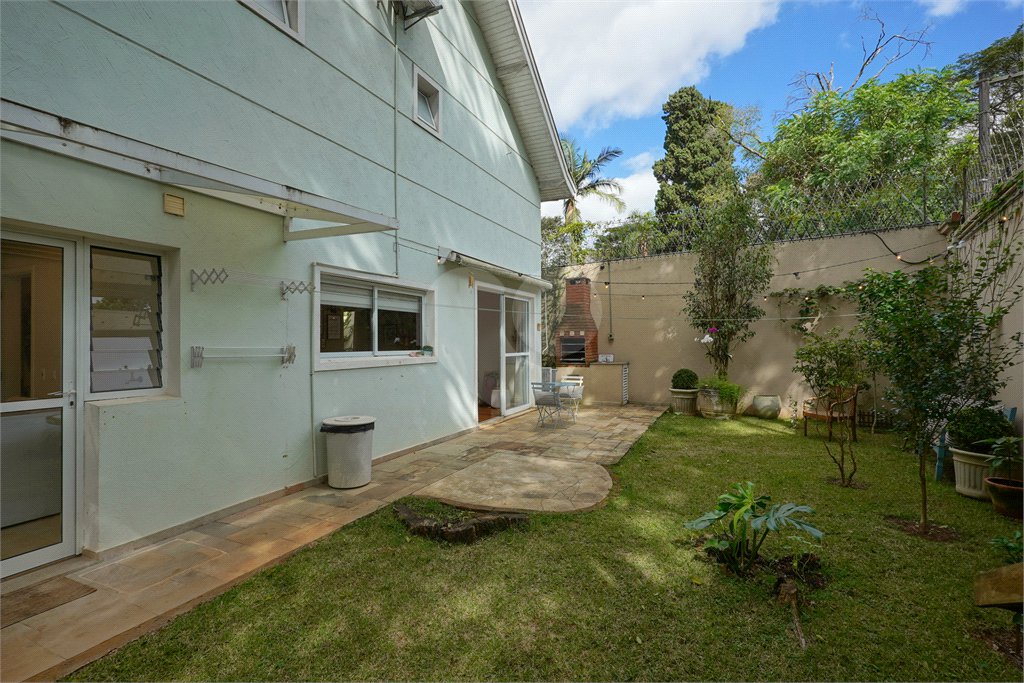 Casa à venda com 4 suítes no condomínio Giardino Di Ville, São Paulo - SP
