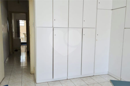 Sobrado à venda com 3 quartos, sendo 1 suíte,  em Vila Firmiano Pinto, São Paulo, SP