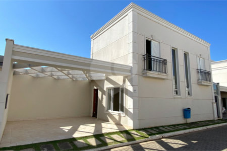 Casa à venda com 3 quartos, sendo 1 suíte, no condomínio Residencial Belle Ville Itaycy, Indaiatuba - SP