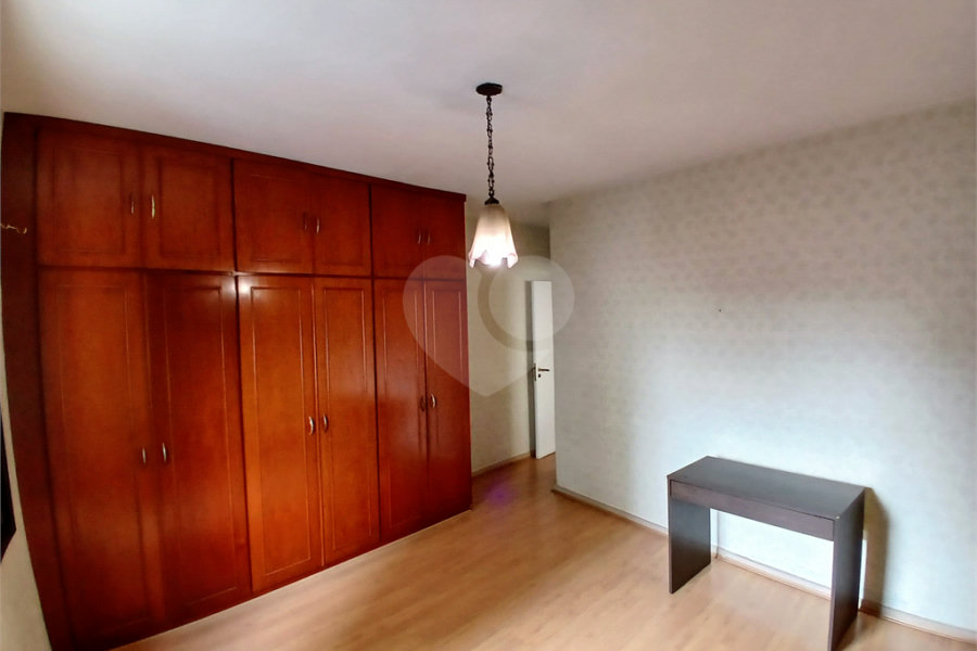 Casa à venda ou para alugar com 3 quartos, sendo 1 suíte, em Santana, São Paulo, SP