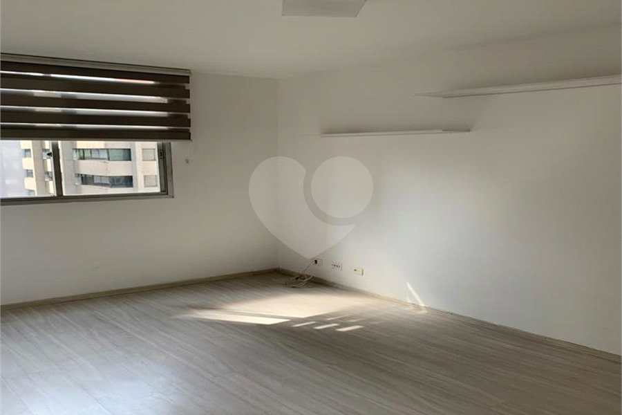 Apartamento à venda com 1 quarto em Jardim América, São Paulo, SP