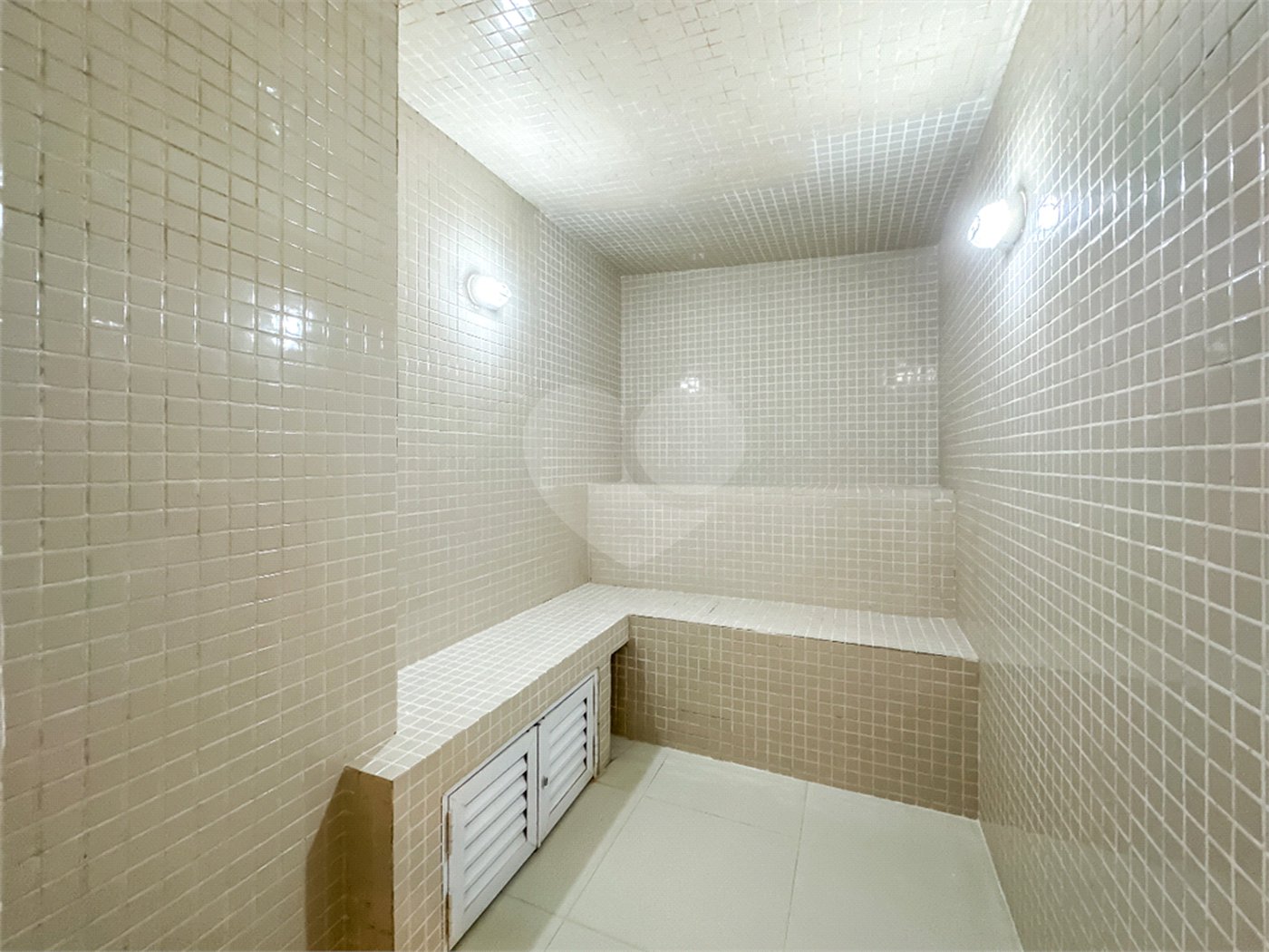 Apartamento à venda com 4 quartos, sendo 3 suítes, em Brooklin Paulista, São Paulo, SP