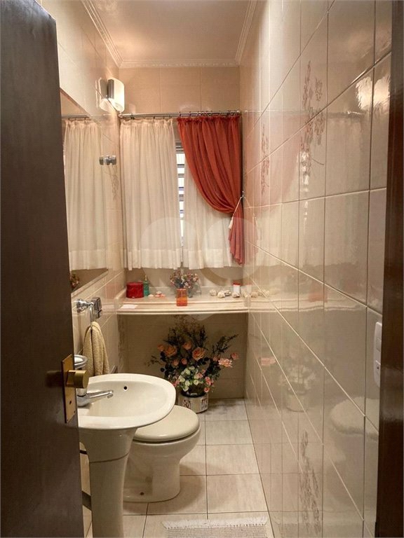 Sobrado à venda com 3 quartos, sendo 1 suíte, em Chora Menino, São Paulo, SP