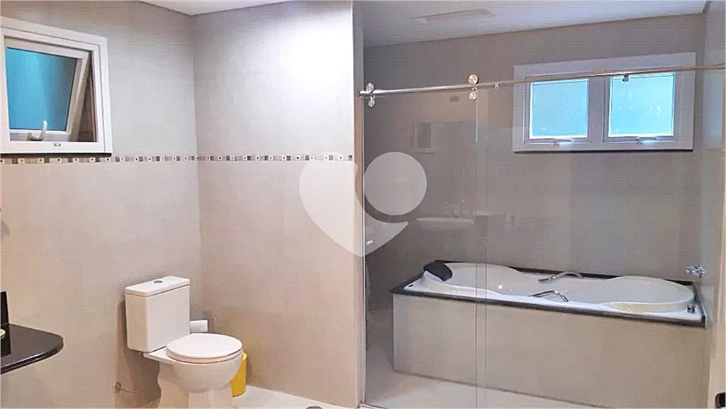 Casa à venda com 4 quartos, sendo 2 suítes, no condomínio Campos de Mairiporã Gleba 1, Mairiporã - SP