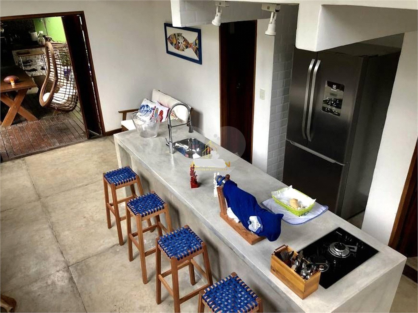 Casa à venda com 4 quartos, sendo 2 suítes,  em Barra Velha, Ilhabela, SP