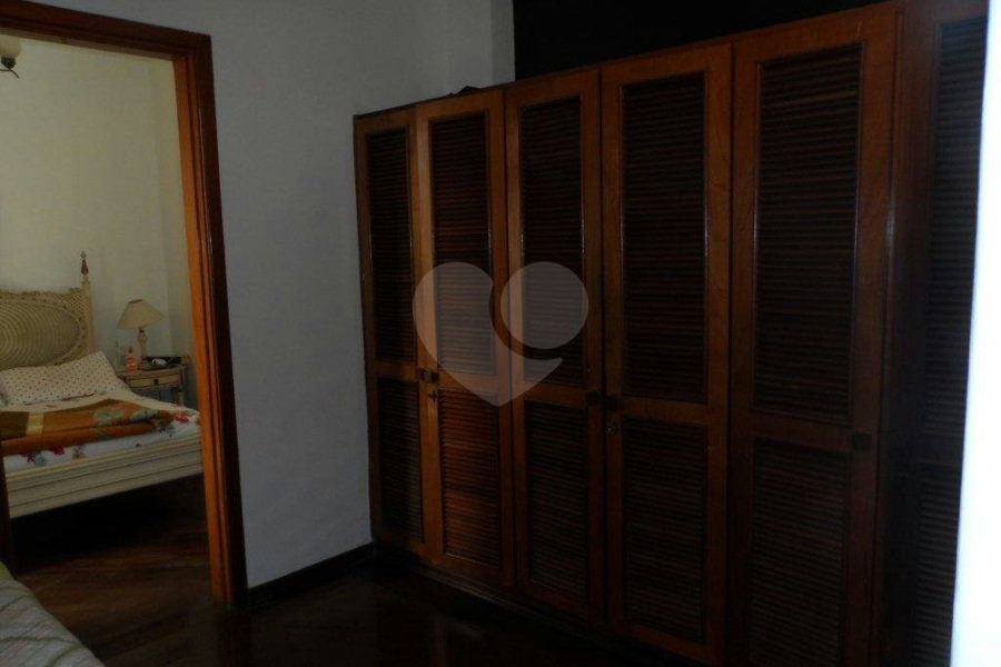 Casa Térrea à venda com 3 suítes em Jardim Franca, São Paulo, SP
