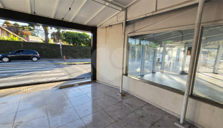 Salão Comercial para alugar em Vila Thais, Atibaia, SP