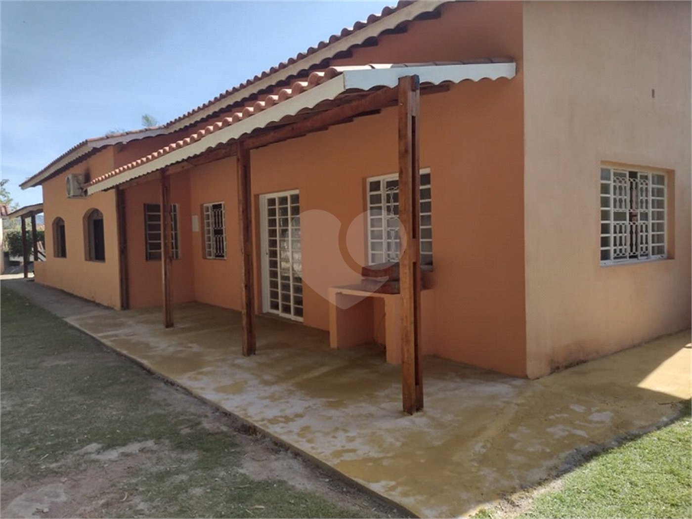 Chácara à venda com 6 quartos, sendo 2 suítes,  em Chácara Portal das Estâncias, Bragança Paulista, SP