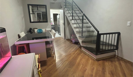 Casa à venda com 3 quartos, sendo 1 suíte,  no condomínio Residencial Villa Felicitá Ii, São Paulo - SP