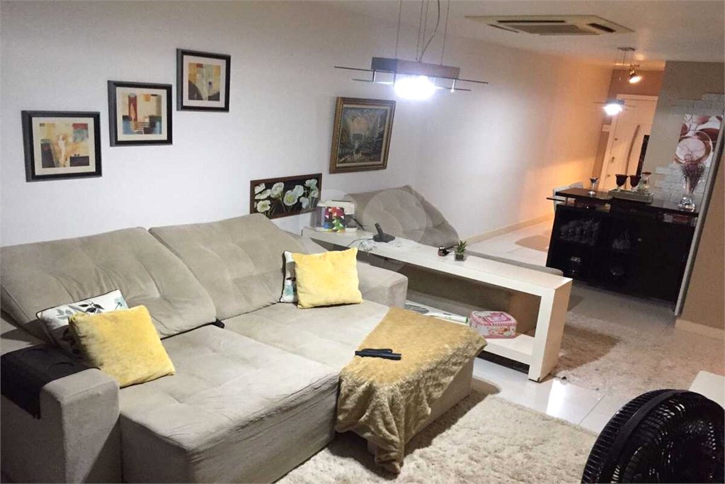 Apartamento à venda com 3 quartos, sendo 2 suítes, em Ipanema, Rio de Janeiro, RJ