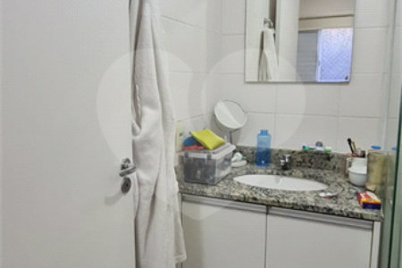 Apartamento à venda com 3 quartos, sendo 1 suíte, em Vila Vitório Mazzei, São Paulo, SP