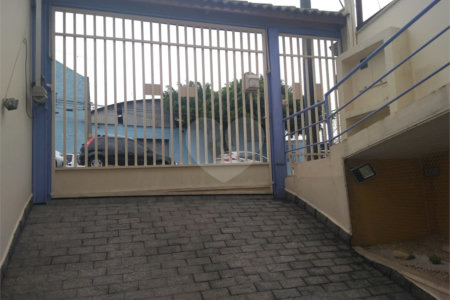 Sobrado à venda com 3 quartos, sendo 1 suíte, em Vila Mazzei, São Paulo, SP