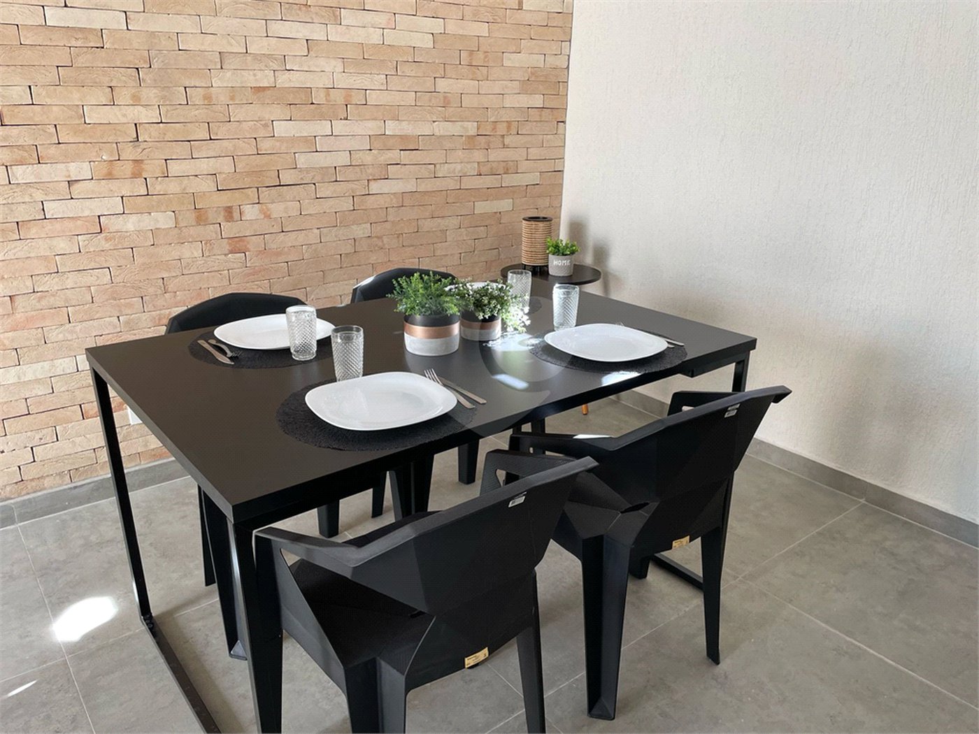 Apartamento à venda com 2 quartos em Jardim São Carlos, Sorocaba, SP