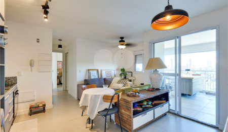 Apartamento à venda com 2 quartos, sendo 1 suíte,  em Santo Amaro, São Paulo, SP