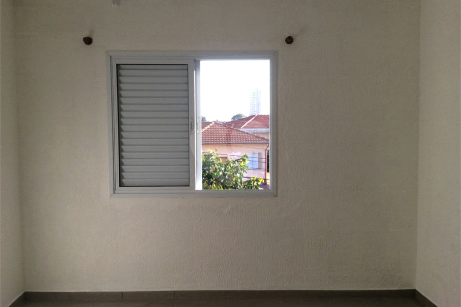 Casa à venda com 4 quartos, sendo 1 suíte, no condomínio Conselheiro Moreira de Barros, São Paulo - SP