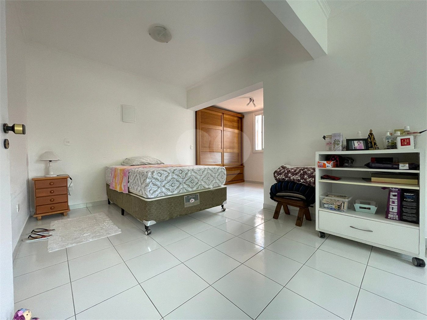 Sobrado à venda com 3 quartos, sendo 2 suítes, em Alto da Boa Vista, São Paulo, SP