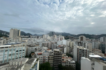 Cobertura à venda com 5 quartos, sendo 1 suíte, em Flamengo, Rio de Janeiro, RJ