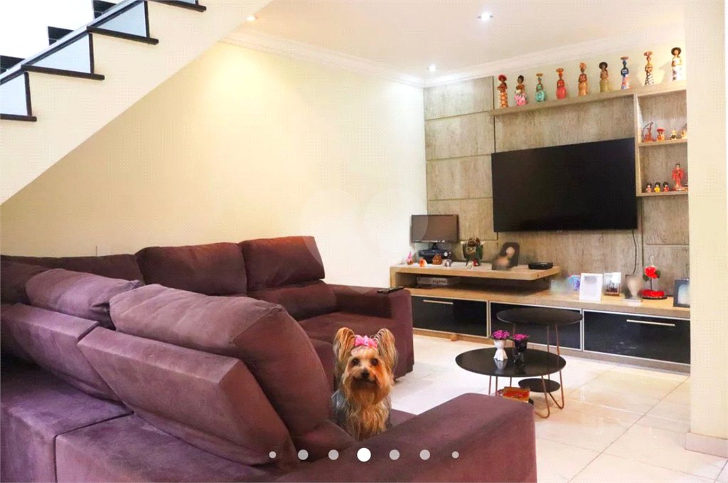 Casa à venda com 4 quartos, sendo 3 suítes,  em Vila Rosália, Guarulhos, SP