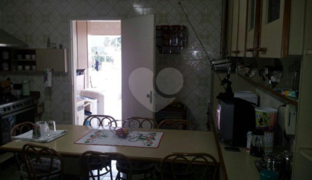 Sobrado à venda com 3 quartos em Vila Guilherme, São Paulo, SP