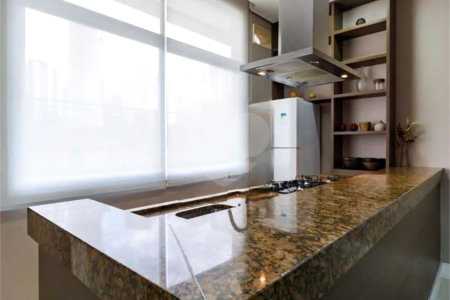 Apartamento à venda ou para alugar com 3 quartos, sendo 1 suíte,  em Vila Andrade, São Paulo, SP