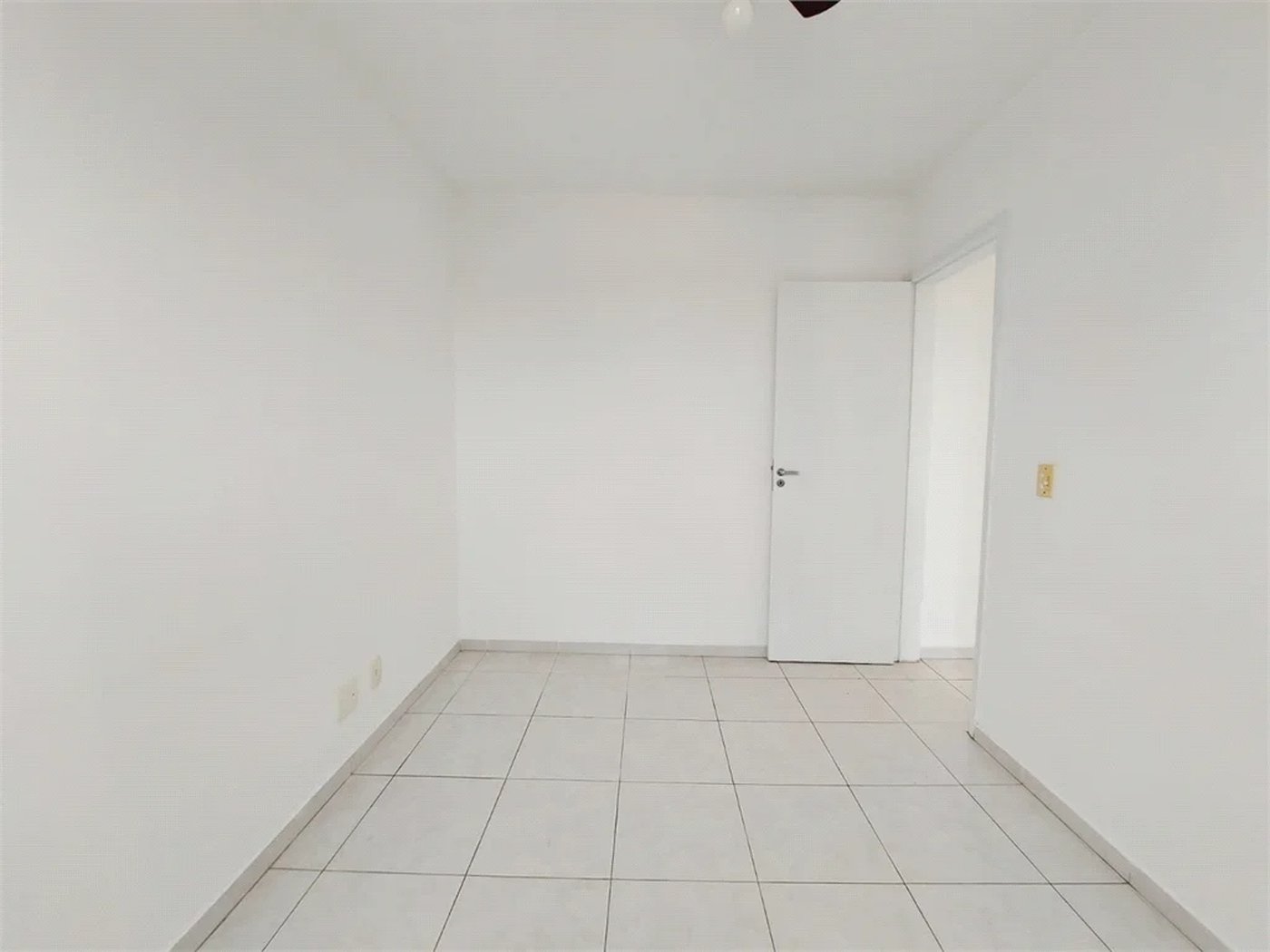 Apartamento à venda ou para alugar com 2 quartos em Vila Anastácio, São Paulo, SP