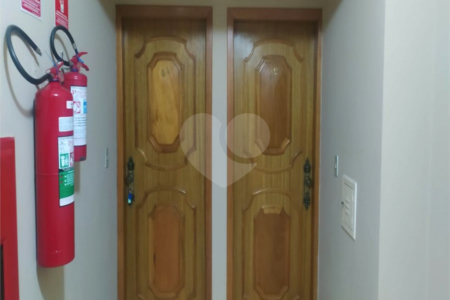 Apartamento à venda ou para alugar com 2 quartos em Chora Menino, São Paulo, SP