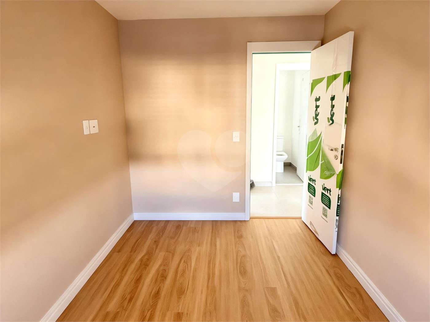Apartamento à venda com 2 suítes em Campo Belo, São Paulo, SP