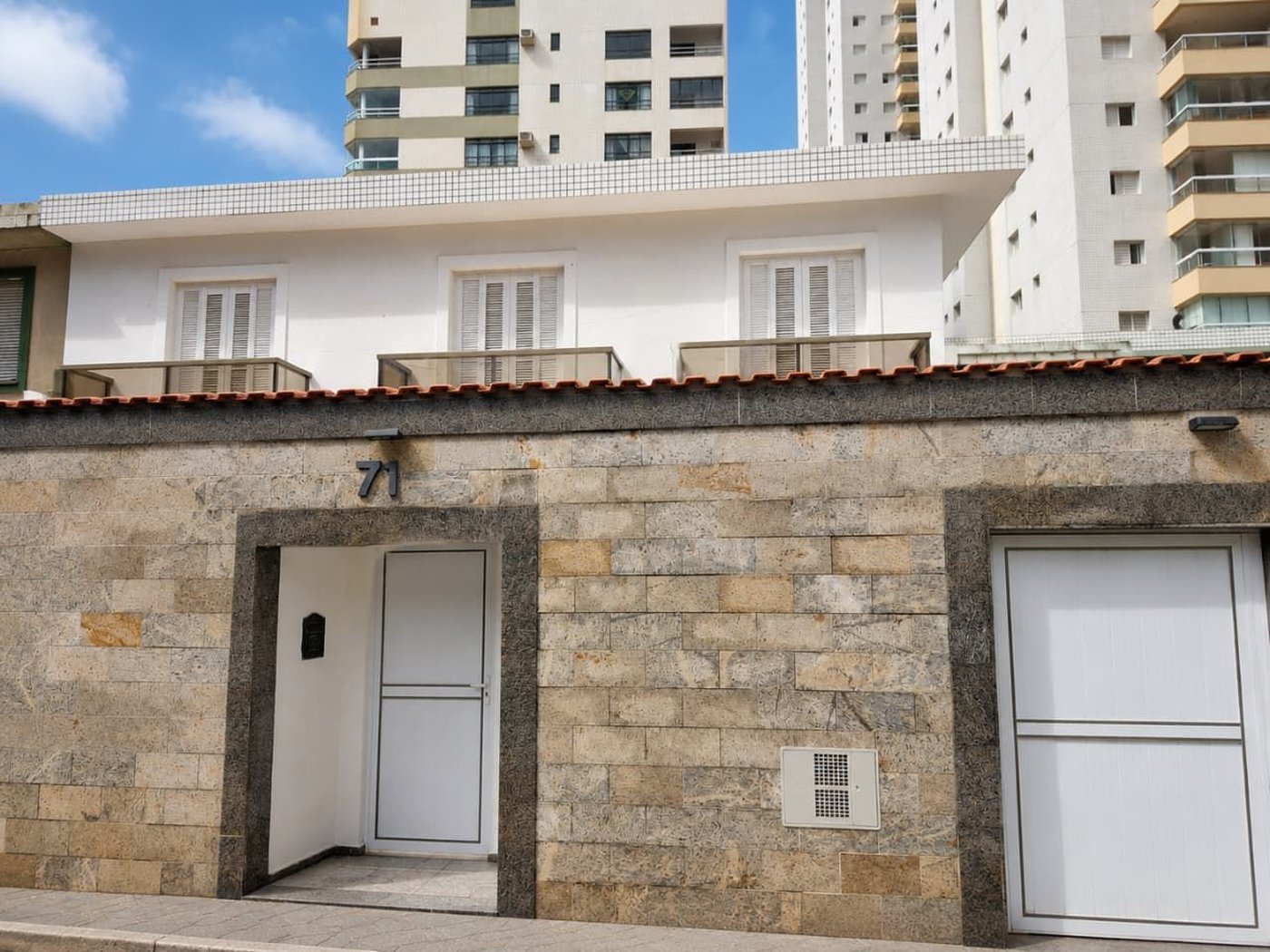 Casa com 4 dormitórios para alugar, 514 m² por R$ 20.934,21/mês - Ponta da Praia - Santos/SP