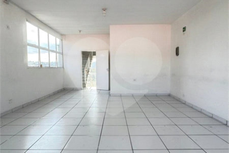 Prédio para alugar no Centro, Poá, SP