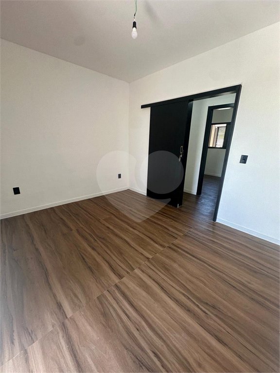 Casa à venda com 3 quartos, sendo 1 suíte, em Jardim Paraíso da Usina, Atibaia, SP