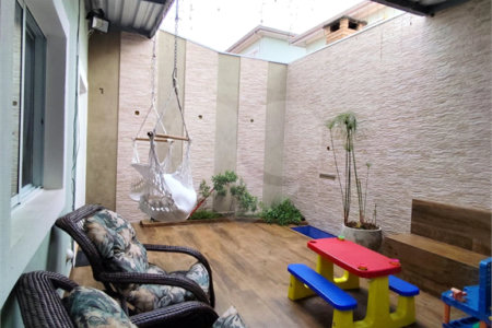 Casa à venda com 3 quartos, sendo 1 suíte,  no condomínio Bella Colonia II, Jundiaí - SP