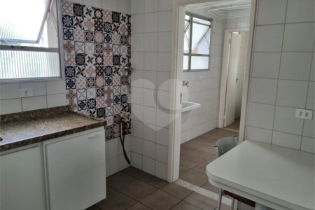 Apartamento à venda ou para alugar com 3 quartos, sendo 1 suíte, em Moema, São Paulo, SP