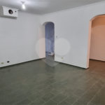 Casa à venda com 3 quartos, sendo 1 suíte,  em Jardim Rosa Maria, São Paulo, SP