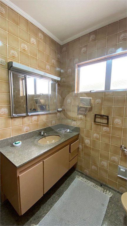 Sobrado à venda com 3 quartos, sendo 2 suítes,  em Jardim Brasil (zona Sul), São Paulo, SP