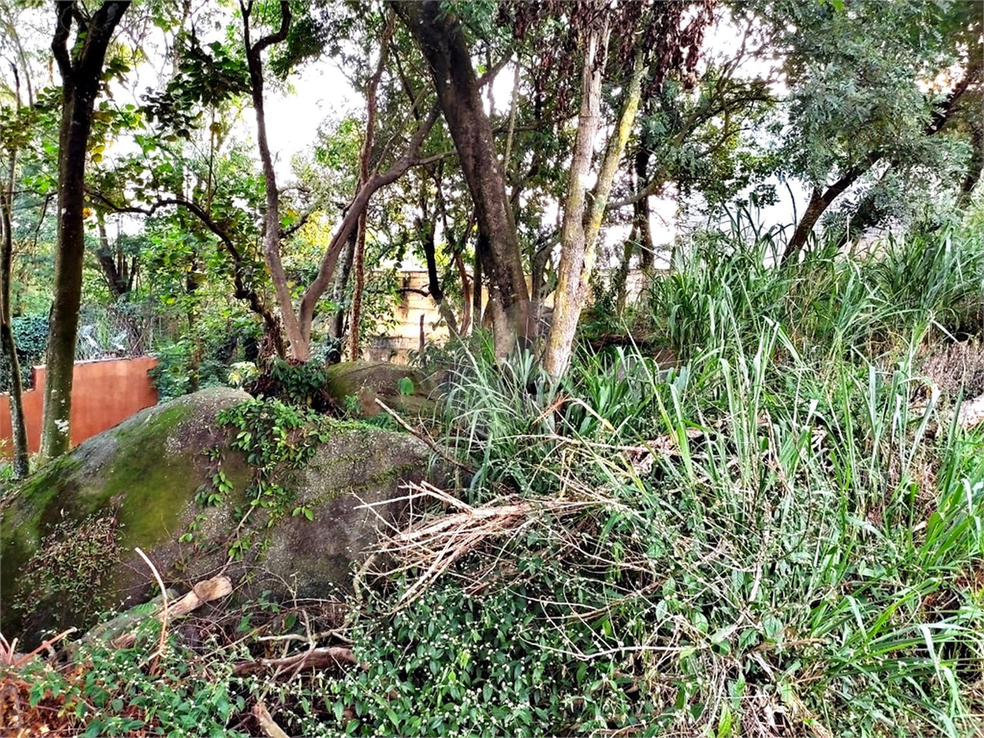 Terreno à venda no condomínio Fontes Felipe Silva, São Paulo - SP