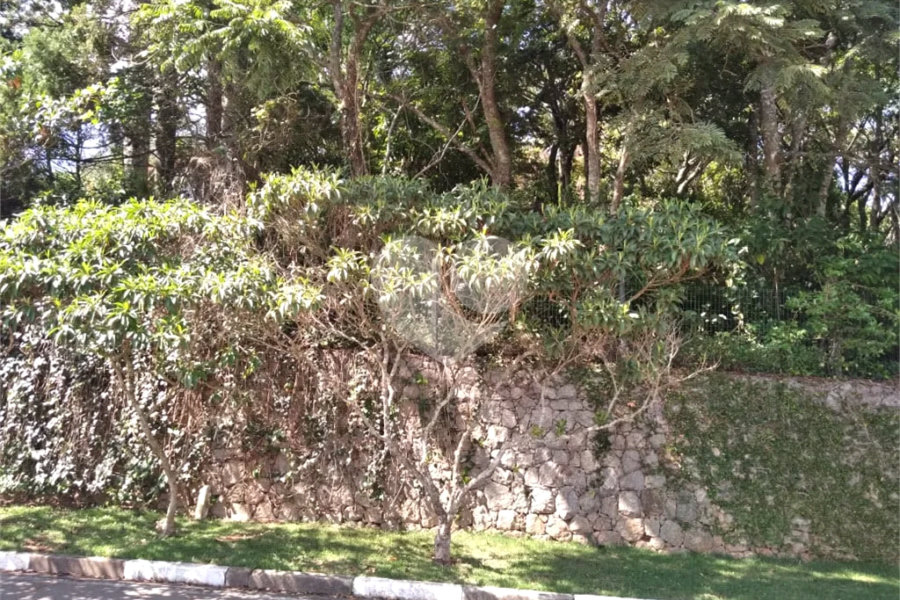 Terreno à venda no condomínio Cantareira, Mairiporã - SP
