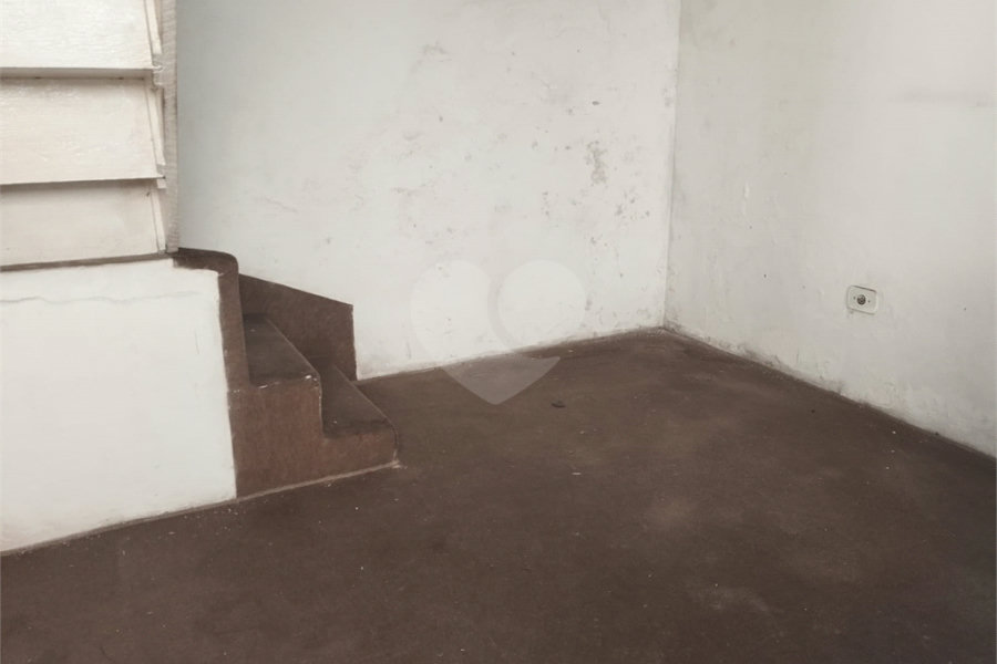 Sobrado à venda com 2 quartos em Parada Inglesa, São Paulo, SP